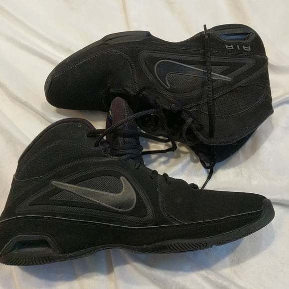 black nike air high tops